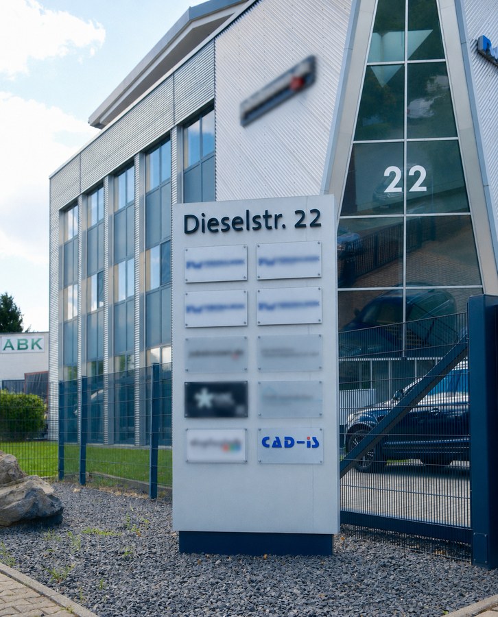 Eingangsschild Dieselstraße 22 Karben. Standort CAD-IS Industrie Service GmbH